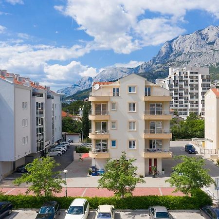 Apartments Villa Bondi Makarska Esterno foto