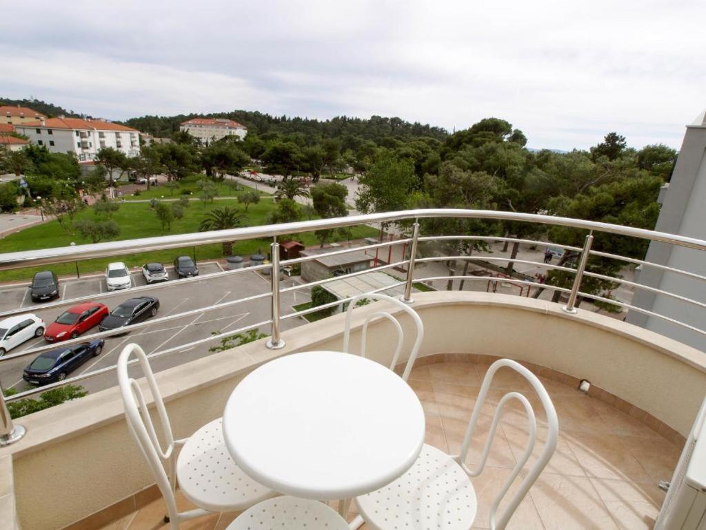 Apartments Villa Bondi Makarska Esterno foto