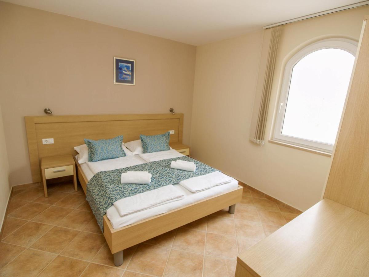 Apartments Villa Bondi Makarska Esterno foto