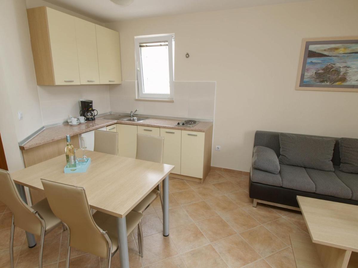 Apartments Villa Bondi Makarska Esterno foto